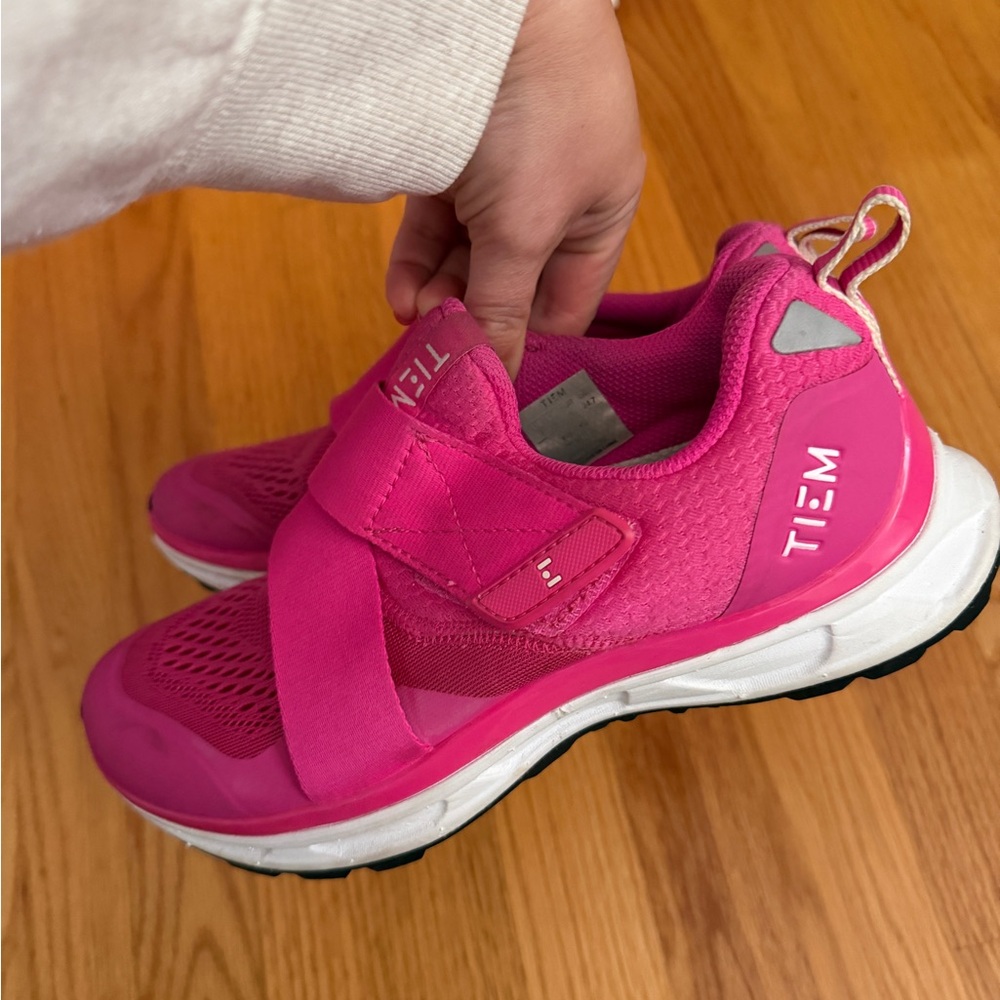 Tiem cycling shoes